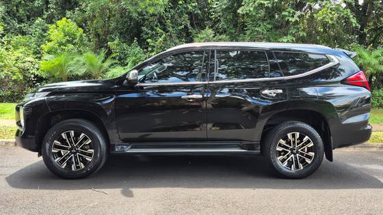 MITSUBISHI PAJERO SPORT 2.4 16V MIVEC TURBO DIESEL HPE-S AWD AUTOMÁTICO